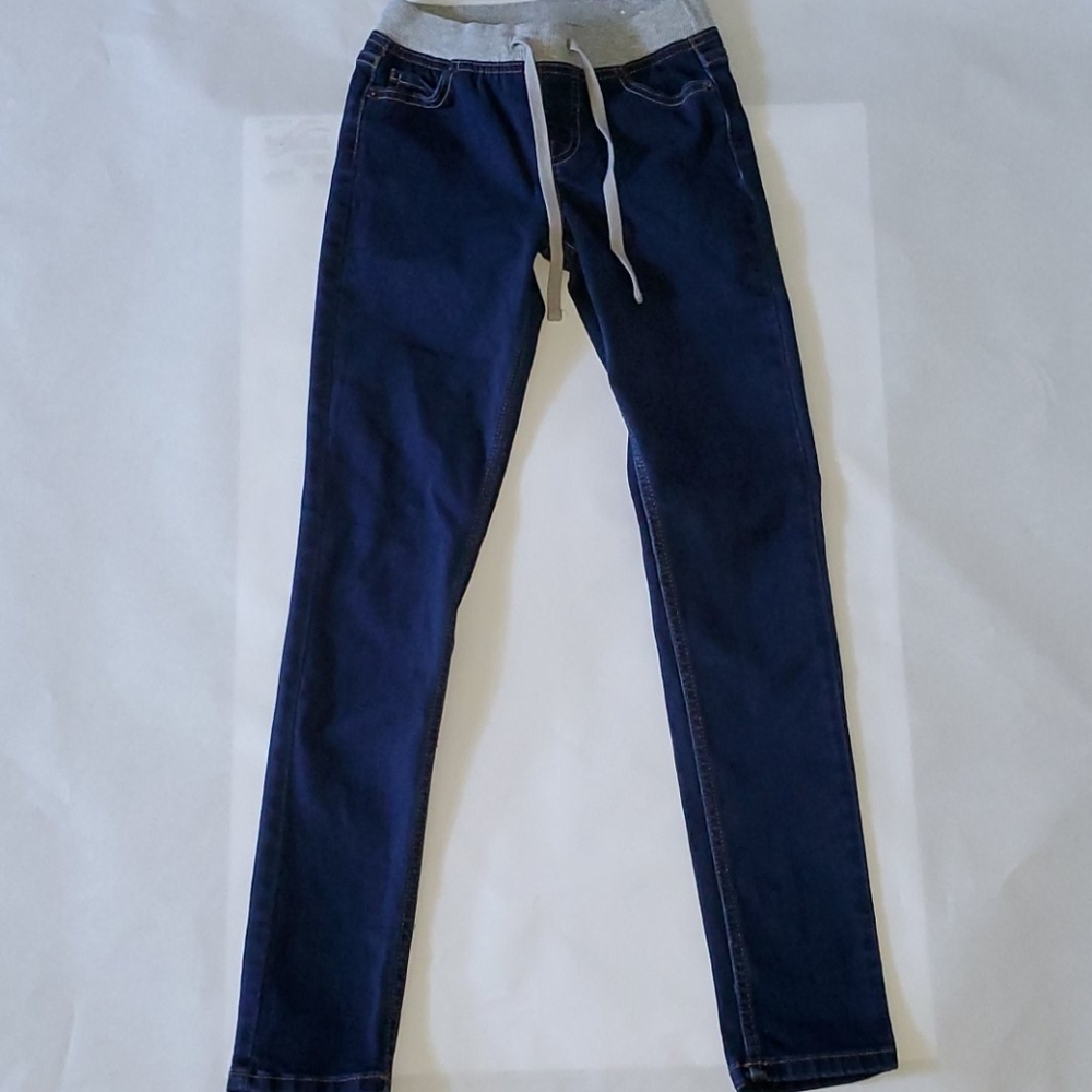 Jeans with Gray Waistband